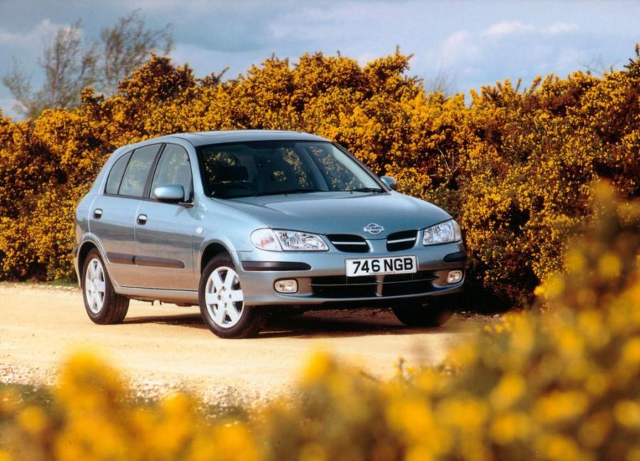  Nissan Almera 5-Door 2000 года  (UK) (фото 5 из 5)